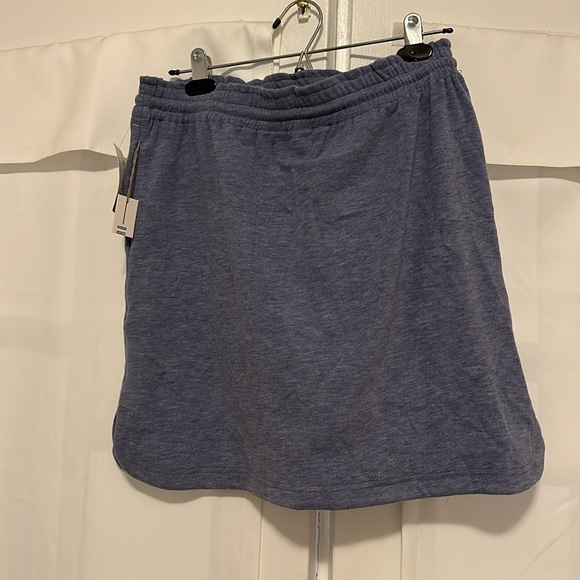 Unique blueish/gray sweat skirt size S NWT - Picture 2 of 4